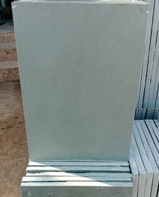 270-316X393_INTERIOR-LEFT-2-Acadian-Black